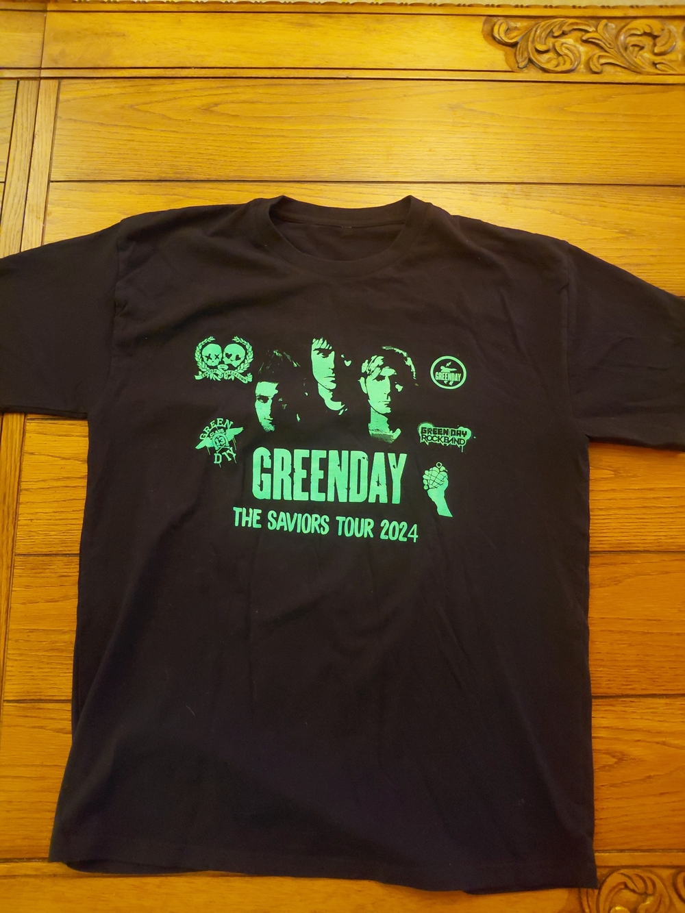 Green Day The Saviors Tour 2024 Black Graphic T-Shirt Rock & Pop Music